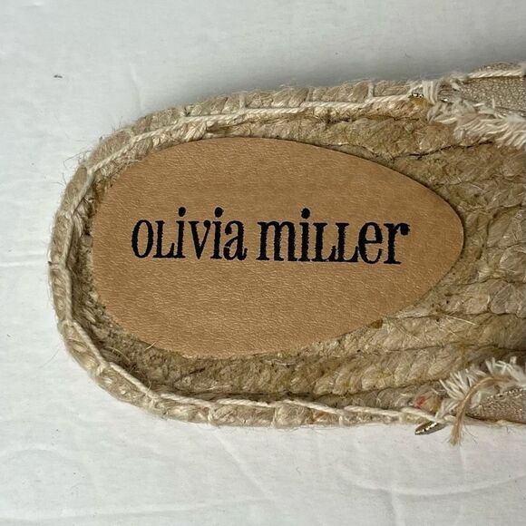 Olivia Miller Women’s Size 6 Joseline Fringe Metallic Gold Slide Flat Sandals - Picture 6 of 8